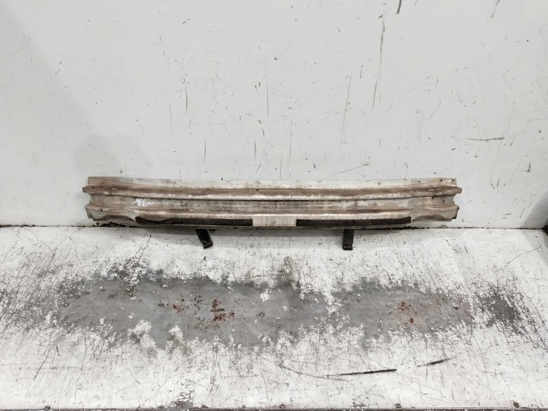 Recambio de refuerzo paragolpes delantero para audi a4 berlina (8e) referencia OEM IAM   