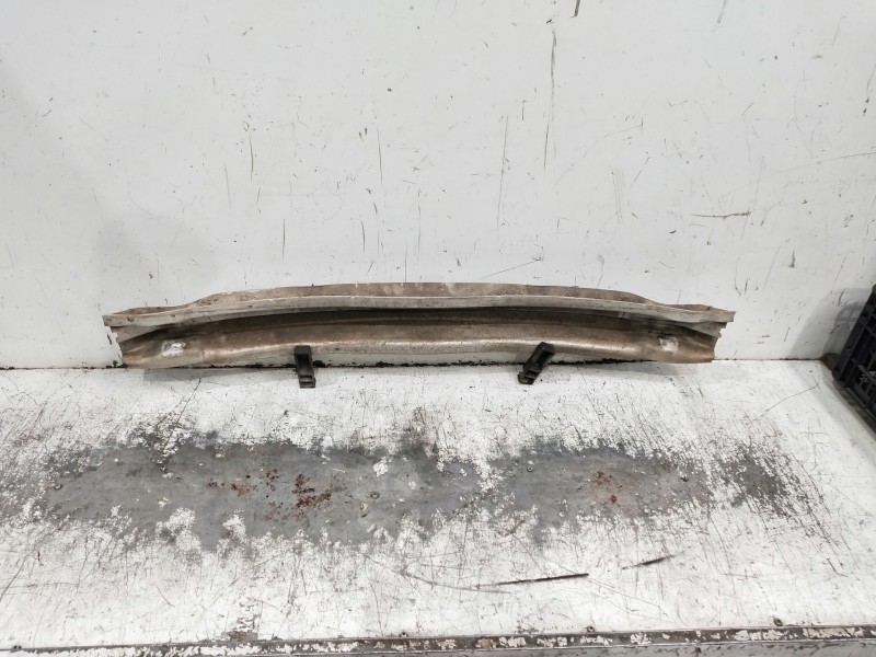 Recambio de refuerzo paragolpes delantero para audi a4 berlina (8e) referencia OEM IAM   