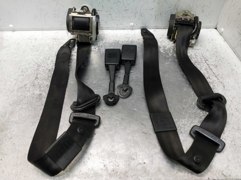 Recambio de juego cinturones trasero para audi a4 berlina (8e) referencia OEM IAM   4P