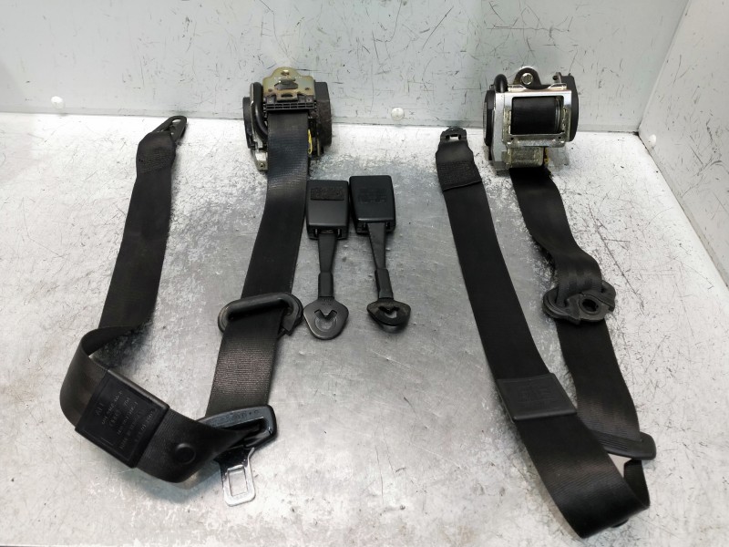 Recambio de juego cinturones trasero para audi a4 berlina (8e) referencia OEM IAM   4P