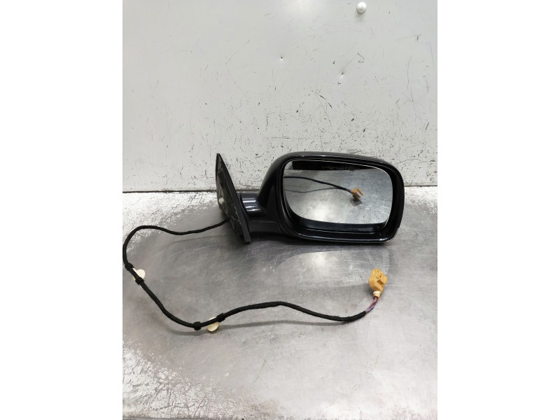 Recambio de retrovisor derecho para volkswagen touareg (7la) referencia OEM IAM 010714  
