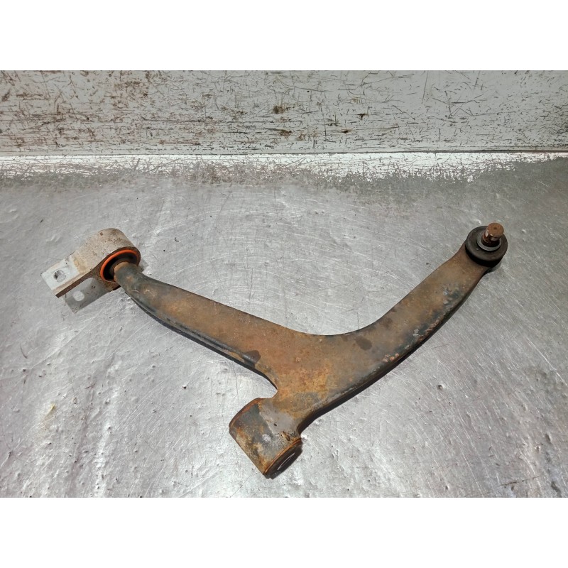 Recambio de brazo suspension inferior delantero izquierdo para citroen xsara picasso referencia OEM IAM   