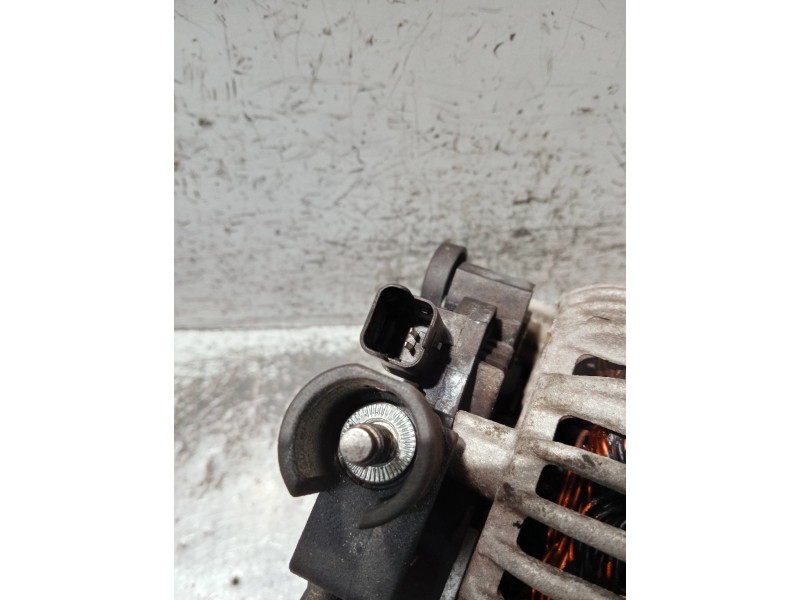 Recambio de alternador para citroen xsara picasso referencia OEM IAM T625539R 746832 0124525035