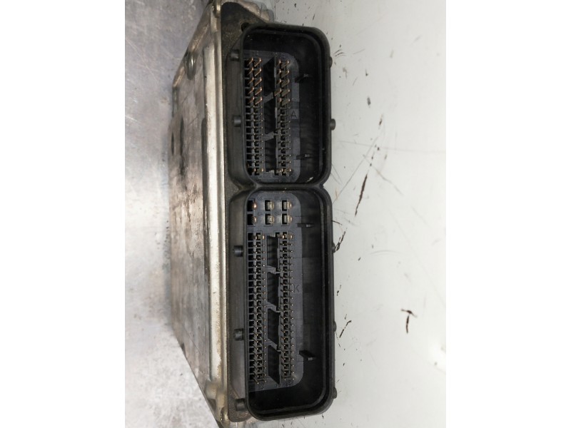 Recambio de centralita motor uce para volkswagen touareg (7la) referencia OEM IAM 0281010736 070906016 