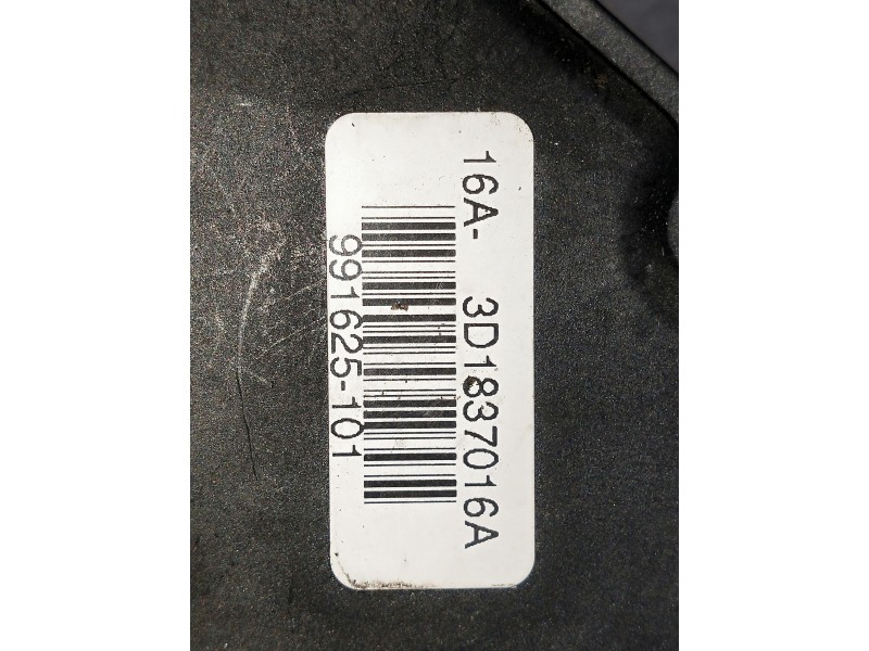 Recambio de motor cierre centralizado delantero derecho para volkswagen touareg (7la) referencia OEM IAM 3D1837016A 991625101 5P