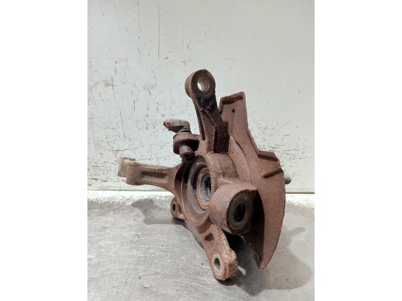 Recambio de mangueta delantera derecha para chevrolet kalos referencia OEM IAM   