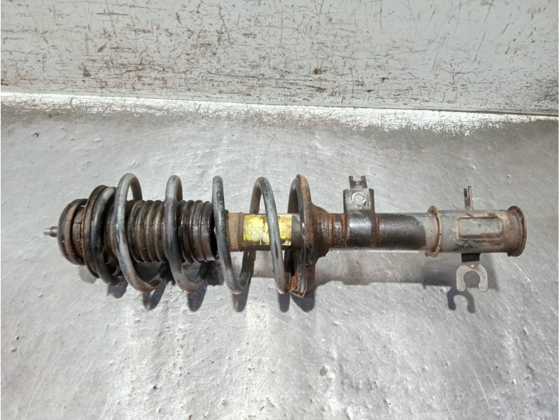 Recambio de amortiguador delantero derecho para chevrolet kalos referencia OEM IAM 7452042 96410168 