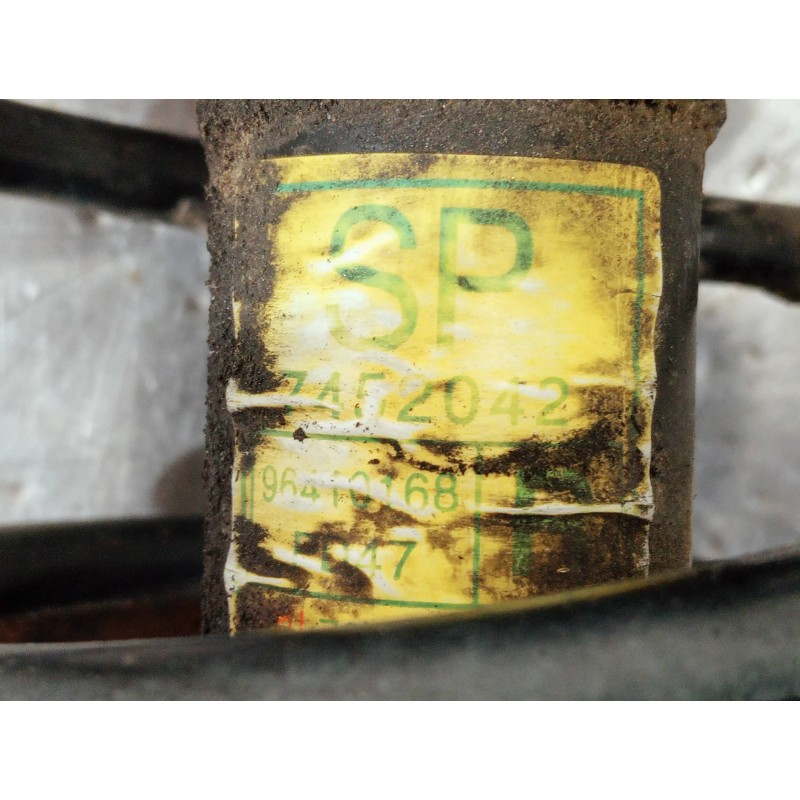 Recambio de amortiguador delantero derecho para chevrolet kalos referencia OEM IAM 7452042 96410168 