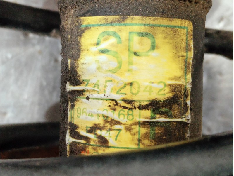 Recambio de amortiguador delantero derecho para chevrolet kalos referencia OEM IAM 7452042 96410168 