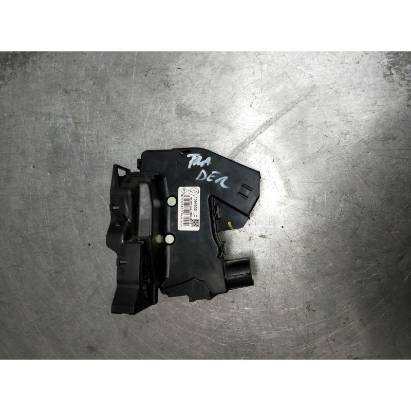 Recambio de motor cierre centralizado trasero derecho para renault megane iv berlina 5p referencia OEM IAM 16943021C 825021410R 