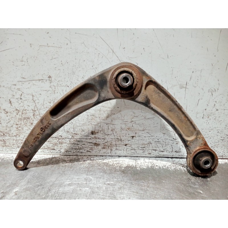 Recambio de brazo suspension inferior delantero izquierdo para citroen c4 coupe referencia OEM IAM   