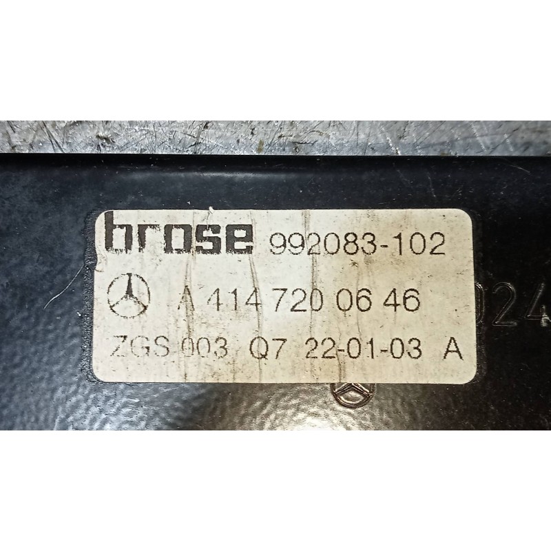Recambio de elevalunas delantero derecho para mercedes vaneo (w414) furgoneta compacta 1.6 cat referencia OEM IAM A4147200646  