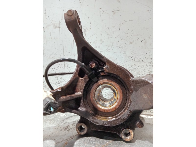 Recambio de mangueta delantera derecha para citroen c4 coupe referencia OEM IAM   