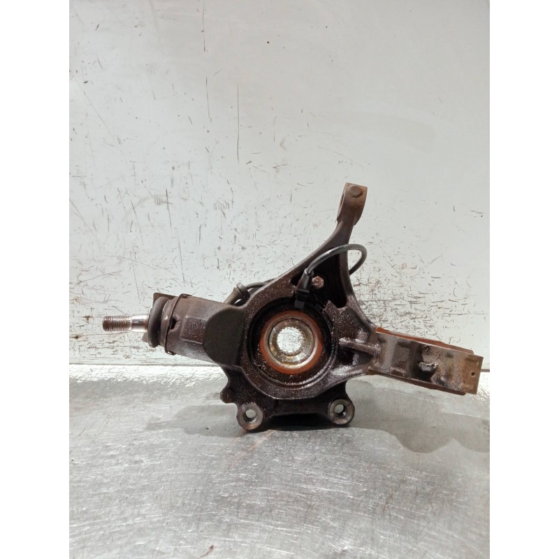 Recambio de mangueta delantera izquierda para citroen c4 coupe referencia OEM IAM   