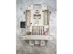 Recambio de caja reles / fusibles para toyota rav 4 (a2) referencia OEM IAM 8198050030 0665004650 