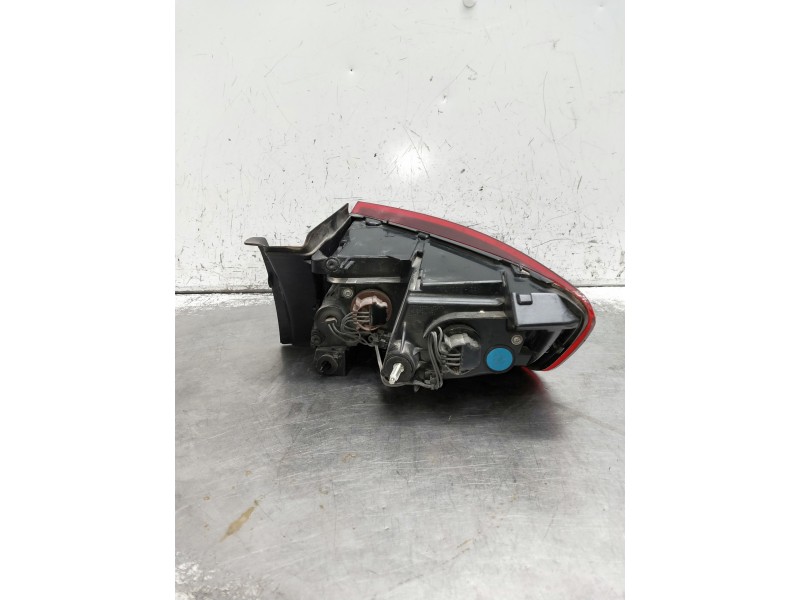 Recambio de piloto trasero izquierdo para renault megane iv berlina 5p referencia OEM IAM 265554829R 90071602 