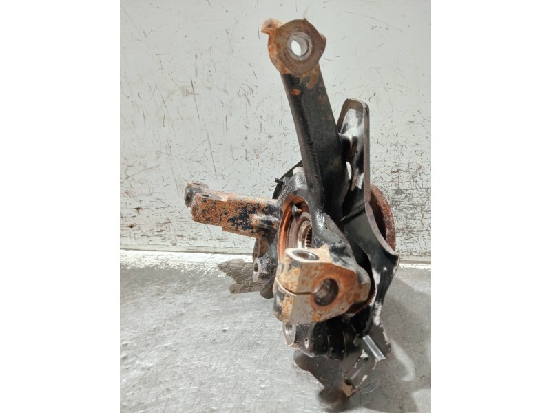 Recambio de mangueta delantera derecha para fiat 500 312 1.0 hybrid referencia OEM IAM   