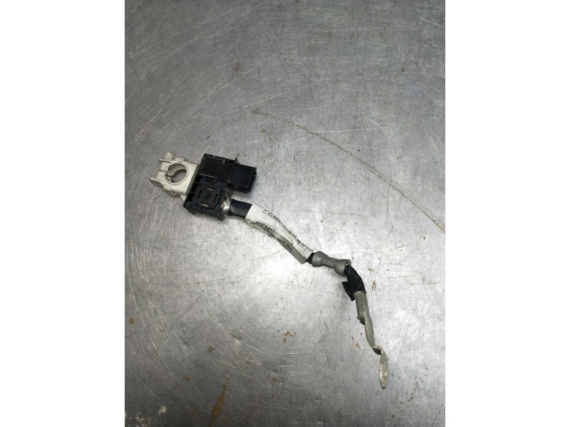Recambio de modulo electronico para renault megane iv berlina 5p referencia OEM IAM 1901081501737  