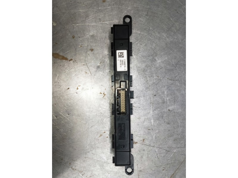 Recambio de mando multifuncion para renault megane iv berlina 5p referencia OEM IAM E1099879C 190420 00073210