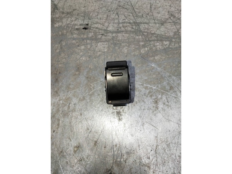 Recambio de mando elevalunas delantero derecho para toyota rav 4 (a2) referencia OEM IAM   3P