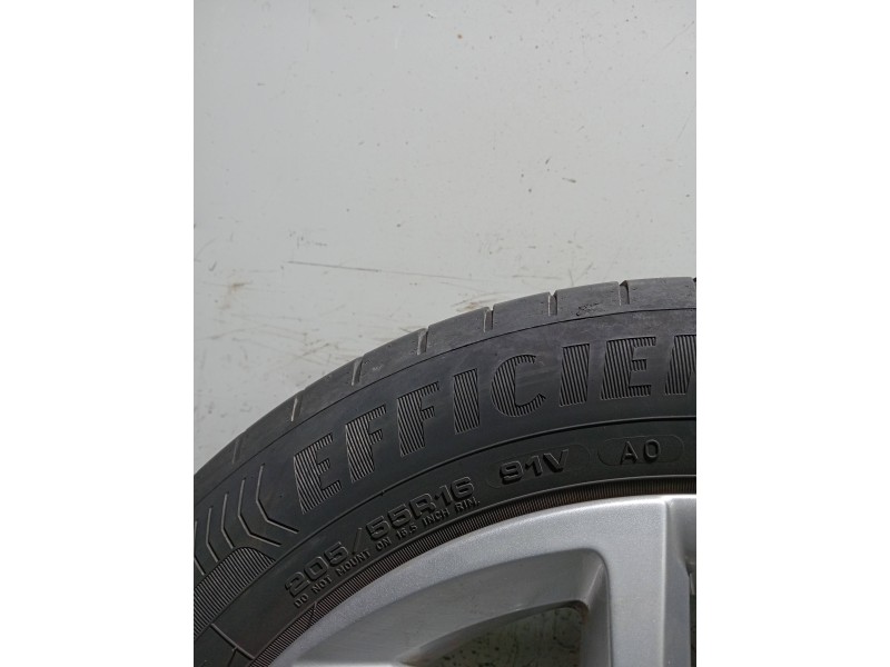 Recambio de juego llantas para seat leon sportstourer (kl8) referencia OEM IAM   
