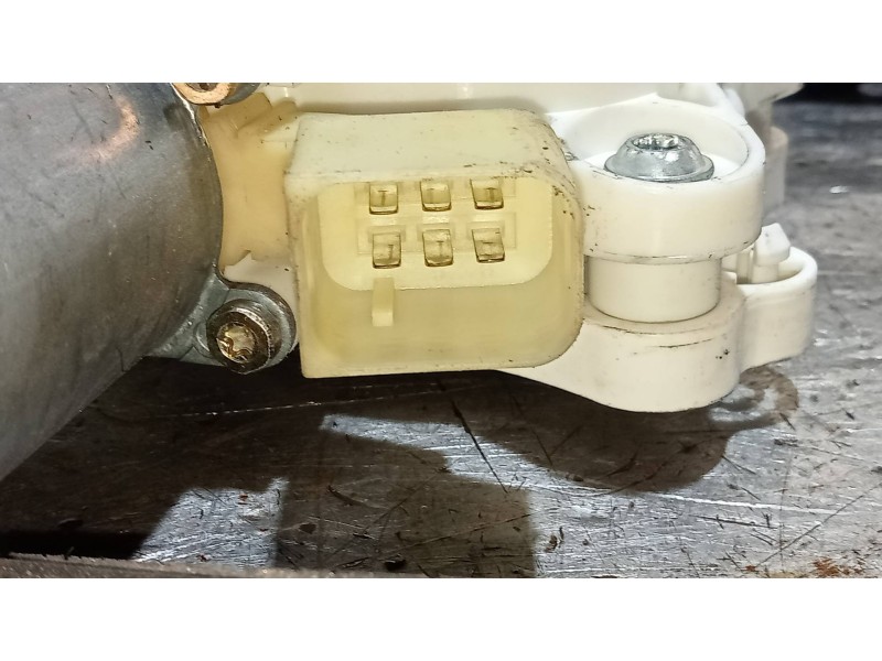 Recambio de elevalunas delantero izquierdo para mercedes vaneo (w414) furgoneta compacta 1.6 cat referencia OEM IAM A4147200546 