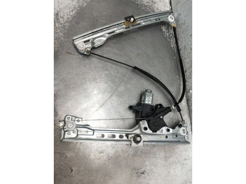 Recambio de elevalunas delantero derecho para renault megane iv berlina 5p referencia OEM IAM 430106F0 1905090954472 5P