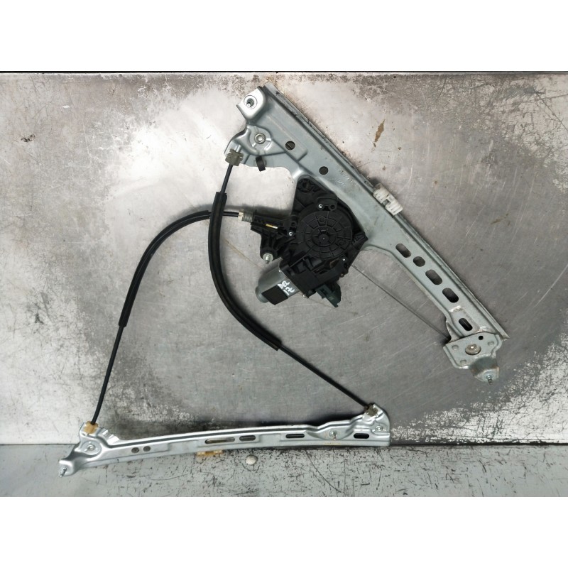 Recambio de elevalunas delantero izquierdo para renault megane iv berlina 5p referencia OEM IAM 115191261950 C42831102 5P
