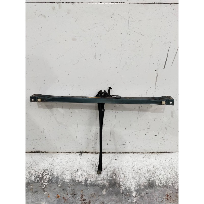 Recambio de panel frontal para toyota rav 4 (a2) referencia OEM IAM G5884  