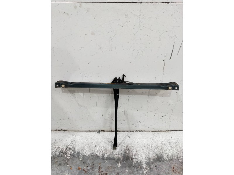 Recambio de panel frontal para toyota rav 4 (a2) referencia OEM IAM G5884  