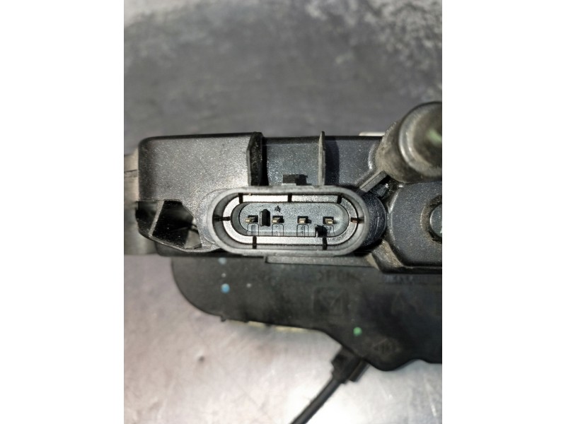 Recambio de motor cierre centralizado delantero derecho para renault laguna ii (bg0) referencia OEM IAM 000662 AMC785 5P