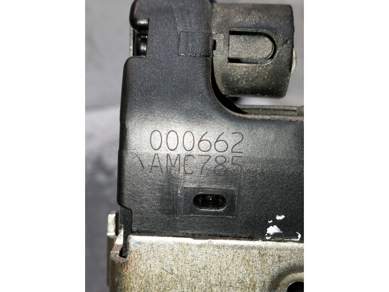 Recambio de motor cierre centralizado delantero derecho para renault laguna ii (bg0) referencia OEM IAM 000662 AMC785 5P