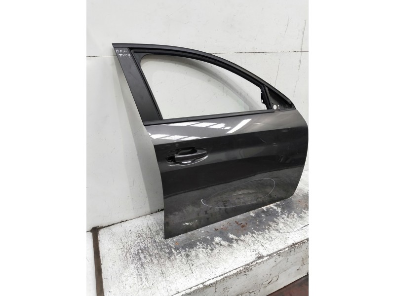 Recambio de puerta delantera derecha para peugeot 208 (p2) referencia OEM IAM VERFOTOS PUERTA CON ABOLLADA 5P