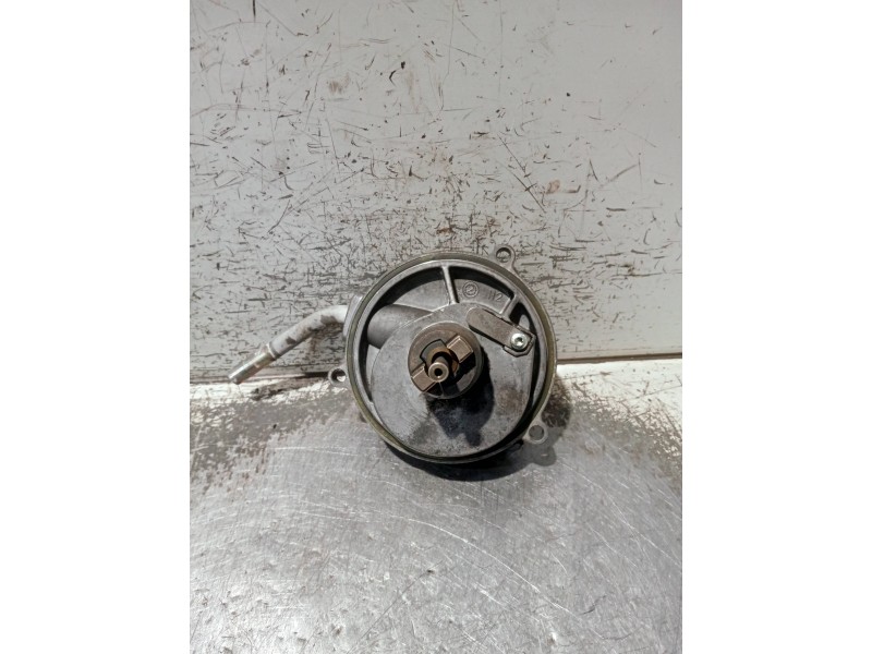 Recambio de depresor freno / bomba vacio para mercedes vaneo (w414) furgoneta compacta referencia OEM IAM A6682300165  