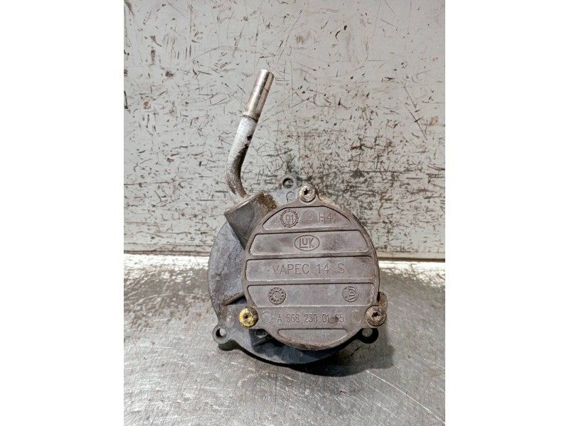 Recambio de depresor freno / bomba vacio para mercedes vaneo (w414) furgoneta compacta referencia OEM IAM A6682300165  