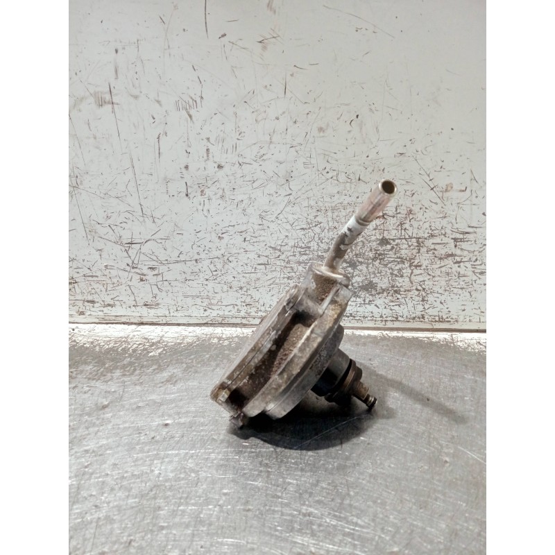 Recambio de depresor freno / bomba vacio para mercedes vaneo (w414) furgoneta compacta referencia OEM IAM A6682300165  