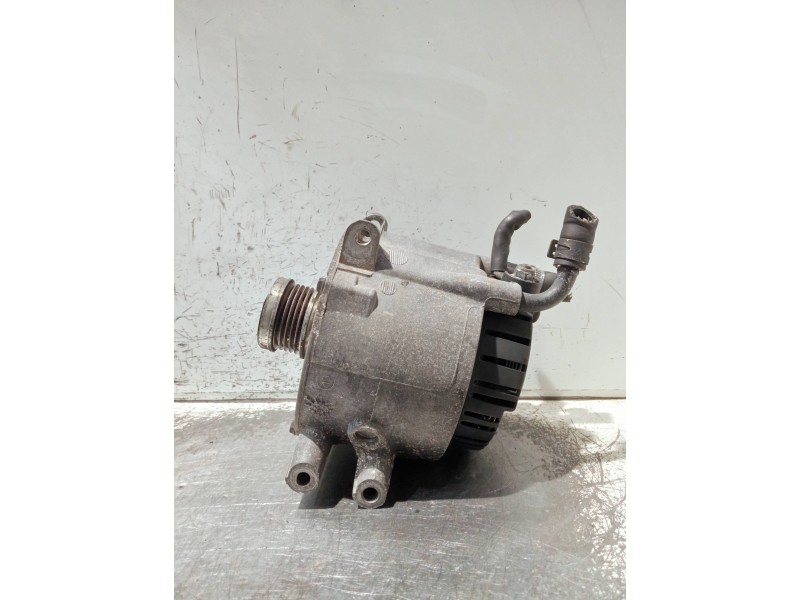 Recambio de alternador para mercedes vaneo (w414) furgoneta compacta referencia OEM IAM A6681540202 2542771B SG15L026