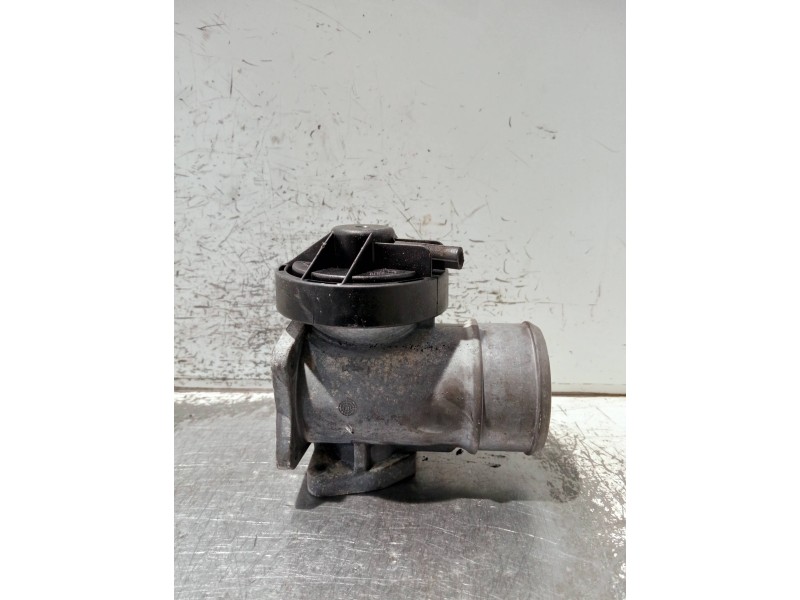 Recambio de valvula egr para mercedes vaneo (w414) furgoneta compacta referencia OEM IAM A6680900454  