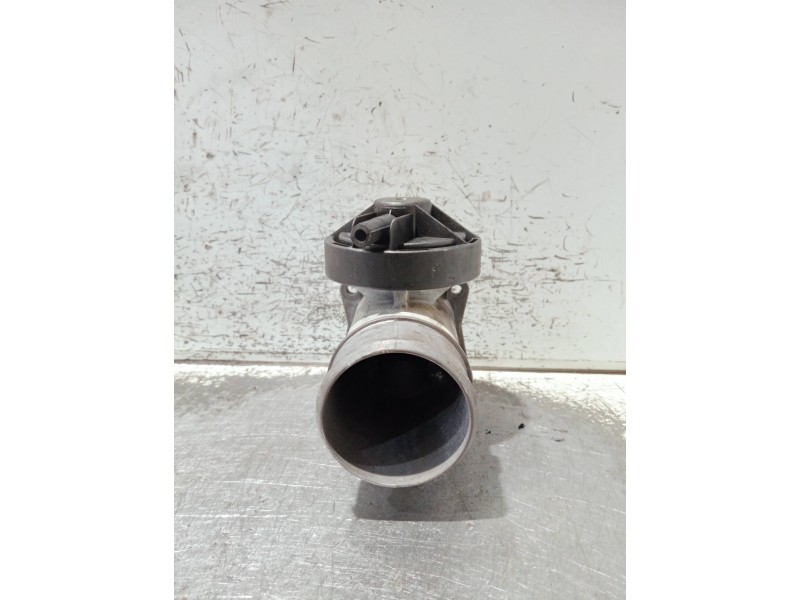 Recambio de valvula egr para mercedes vaneo (w414) furgoneta compacta referencia OEM IAM A6680900454  