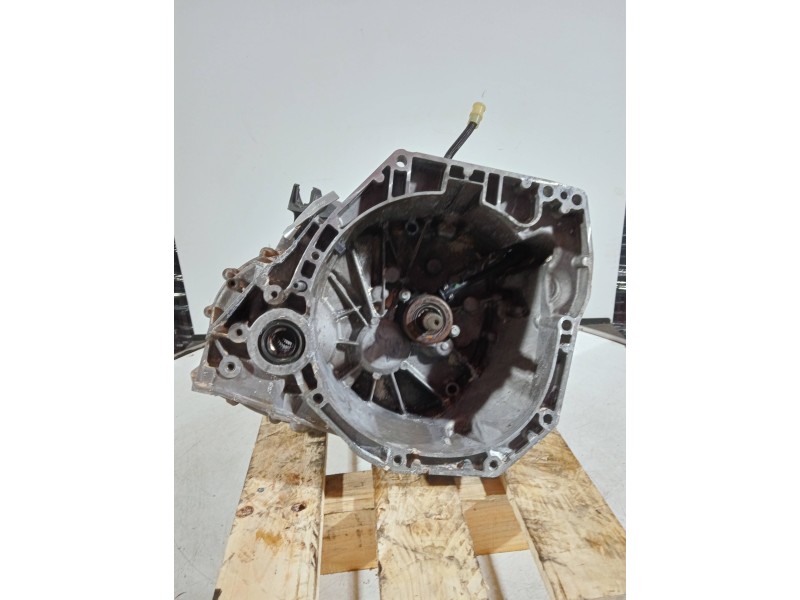 Recambio de caja cambios para renault megane iv berlina 5p referencia OEM IAM TJ4352 5047740 6V
