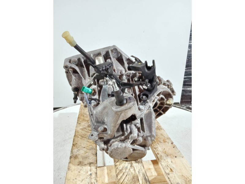 Recambio de caja cambios para renault megane iv berlina 5p referencia OEM IAM TJ4352 5047740 6V