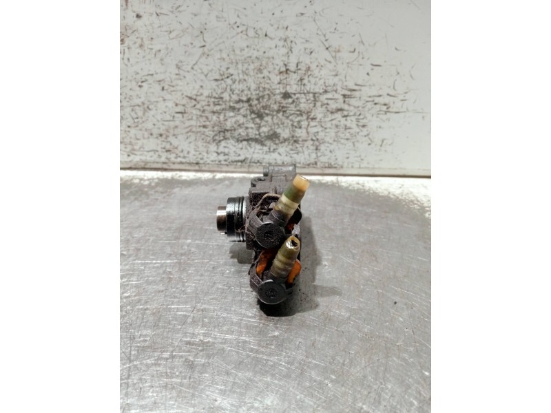 Recambio de bomba combustible para mercedes vaneo (w414) furgoneta compacta referencia OEM IAM A6110900350  