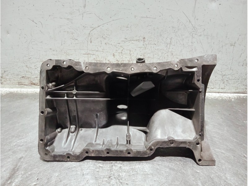 Recambio de carter para mercedes vaneo (w414) furgoneta compacta referencia OEM IAM A6680140202  