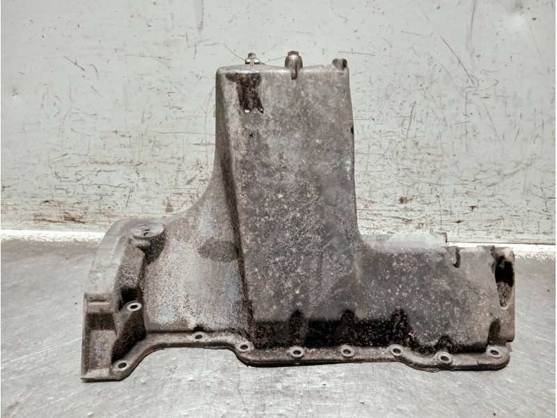 Recambio de carter para mercedes vaneo (w414) furgoneta compacta referencia OEM IAM A6680140202  