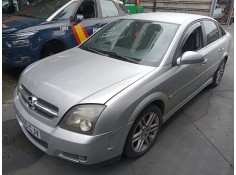 opel vectra c berlina del año 2003