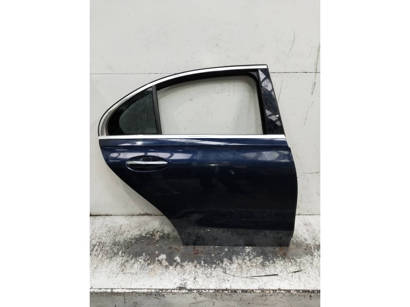 Recambio de puerta trasera derecha para mercedes clase c (w206) c 220 d referencia OEM IAM   4P