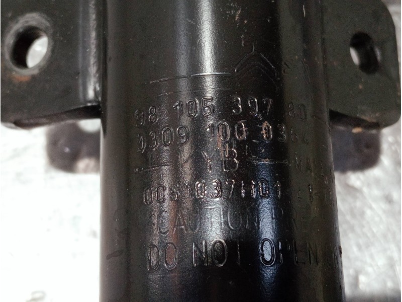 Recambio de amortiguador delantero izquierdo para citroen c4 picasso referencia OEM IAM 9810539780 03091000364 