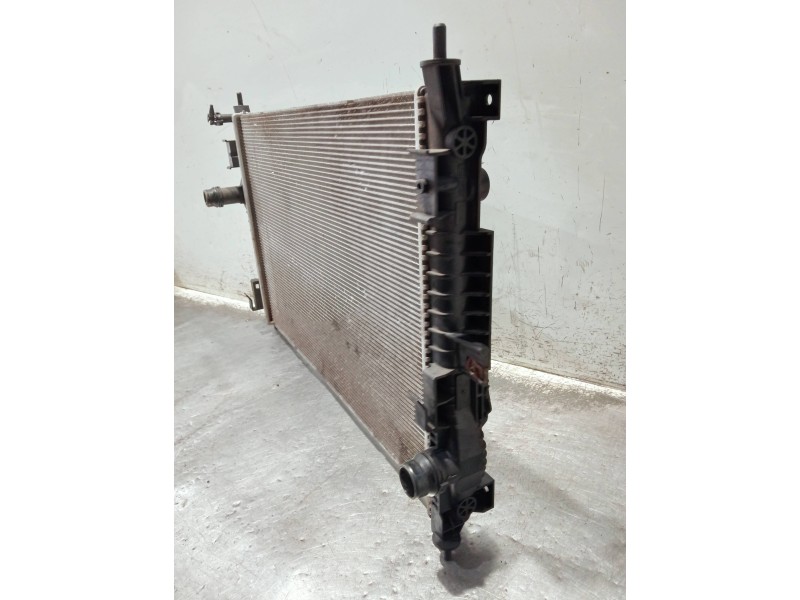 Recambio de radiador agua para citroen c4 picasso referencia OEM IAM P967574798002 M167350 