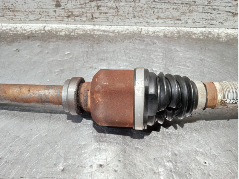 Recambio de transmision delantera derecha para citroen c4 picasso referencia OEM IAM 9677570880  