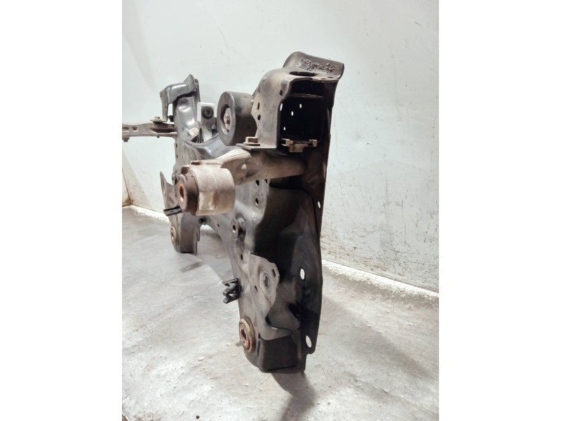 Recambio de puente delantero para citroen c4 picasso referencia OEM IAM 7CAA61  CUNA